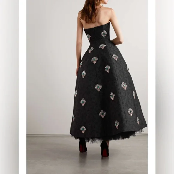 CAROLINA HERRERA
Strapless crystal-embellished embroidered cloqué gown - Picture 11 of 12